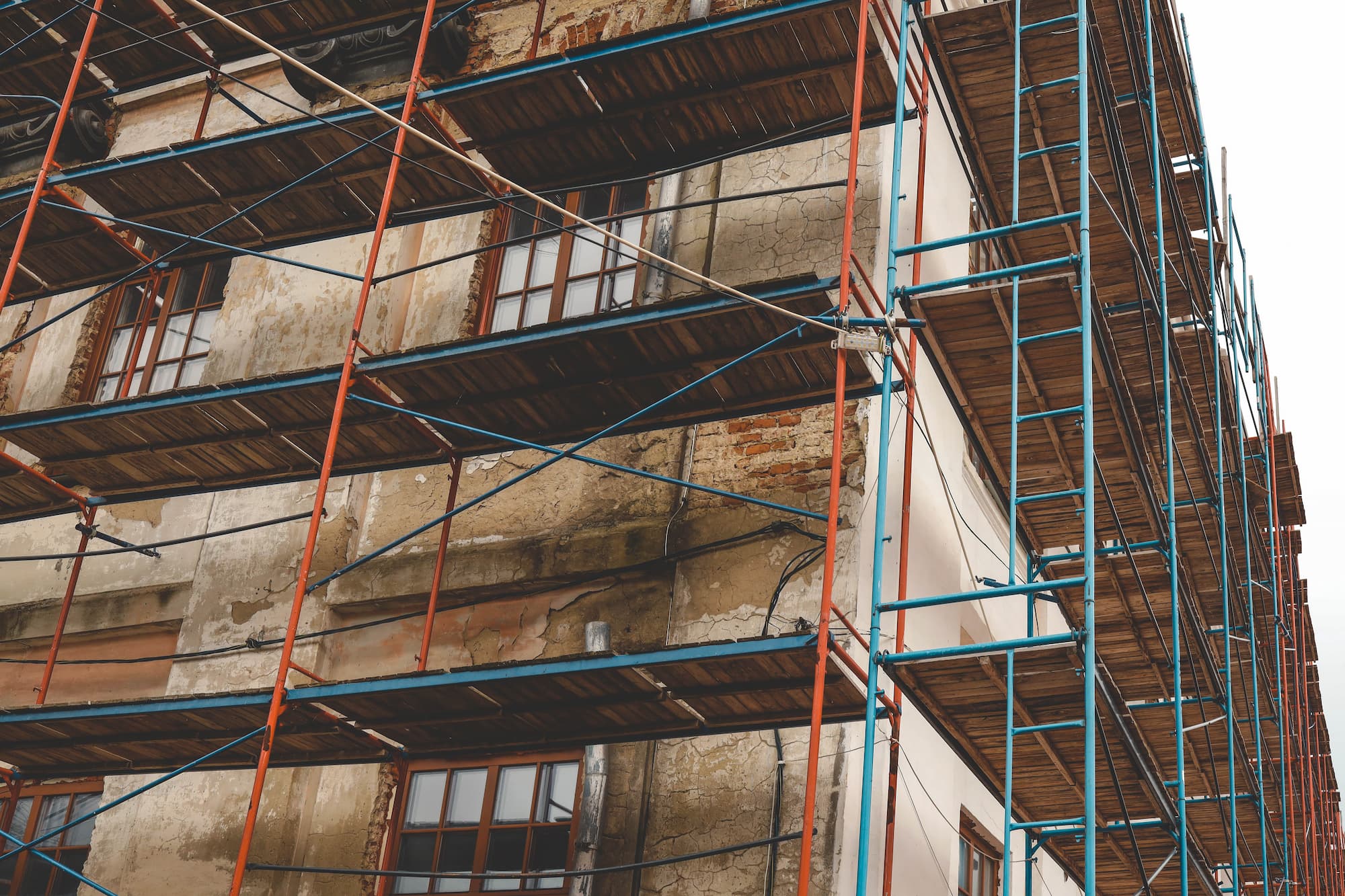 SAVOIR_FAIRE_RENOVATION_VALORISATION_BATI3 | SOVIA SOLUTIONS Contractant général et entreprise générale pour projets de réhabilitation à Colmar dans le Grand Est Rixheim 2